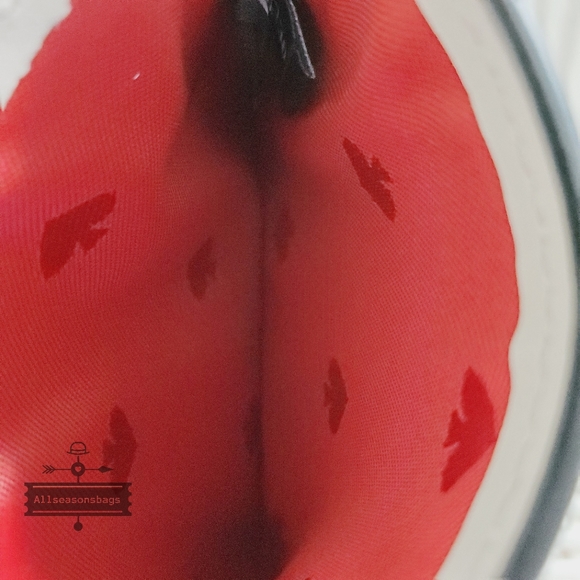 AUTHENTIC Kate Spade Staci Large Slim Ladybug Card Holder CREAM RED Nwt - Picture 4 of 5